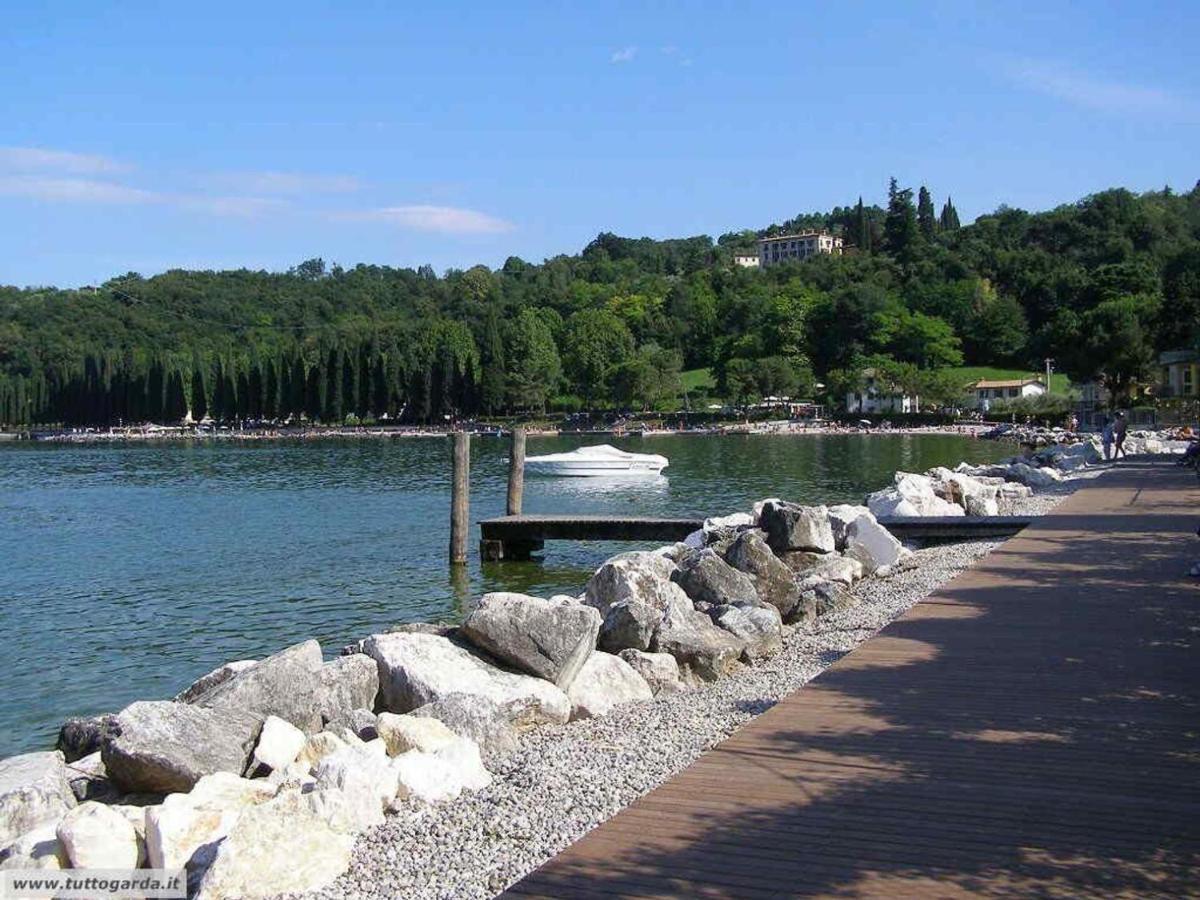 Villa Donne del Lago Vittoria Salò Esterno foto