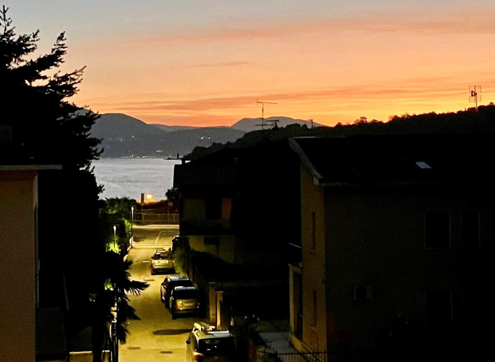 Villa Donne del Lago Vittoria Salò Esterno foto