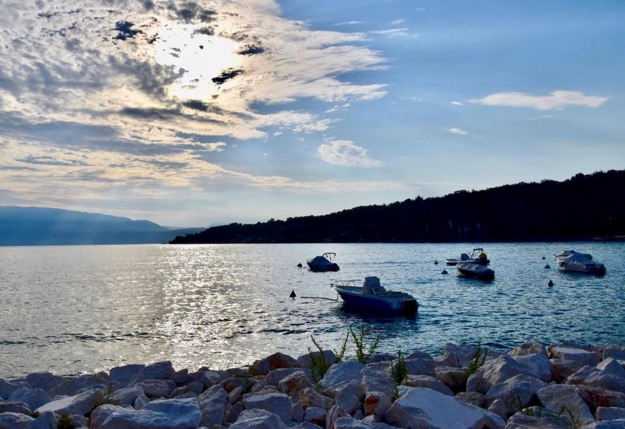 Villa Donne del Lago Vittoria Salò Esterno foto