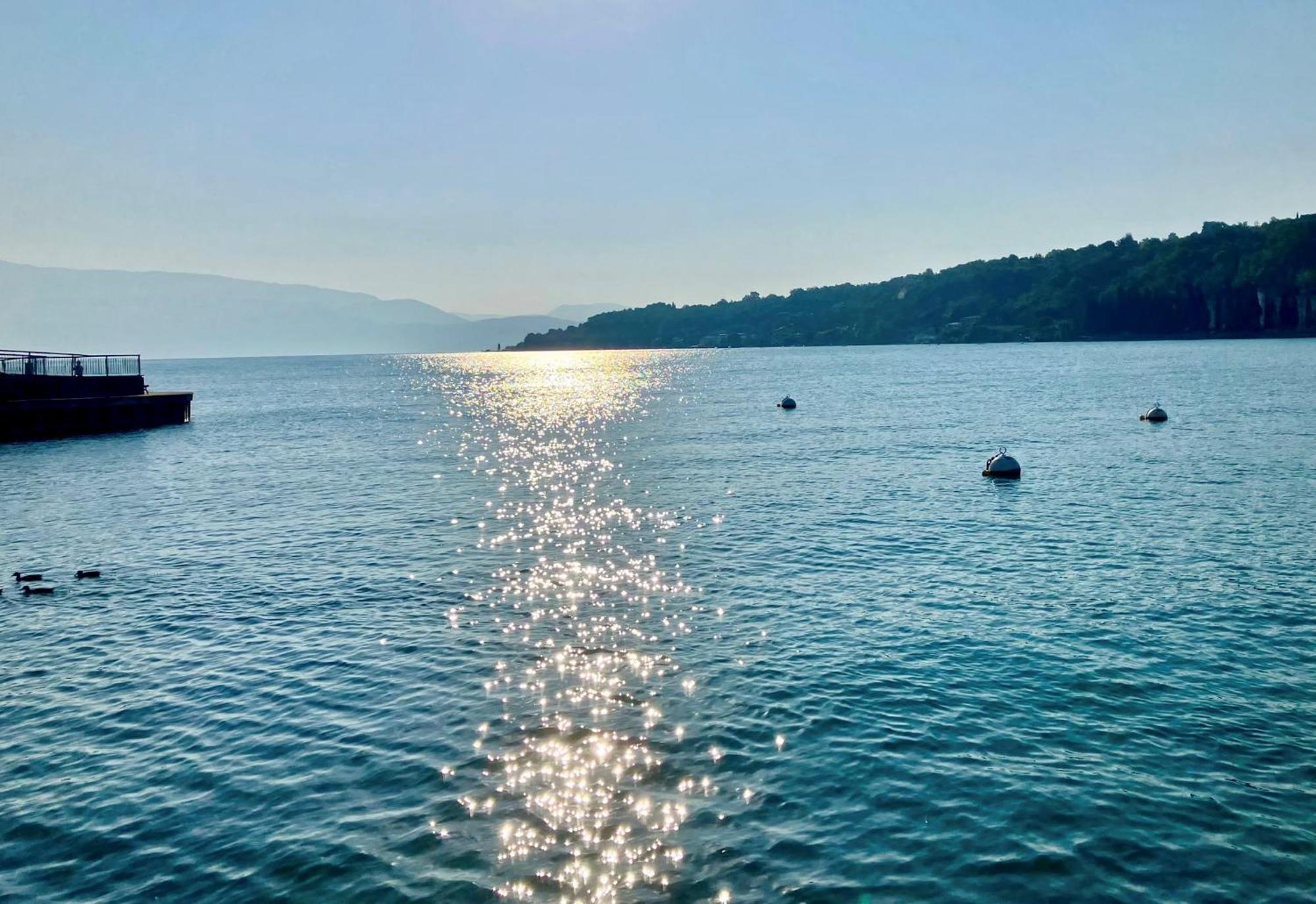 Villa Donne del Lago Vittoria Salò Esterno foto